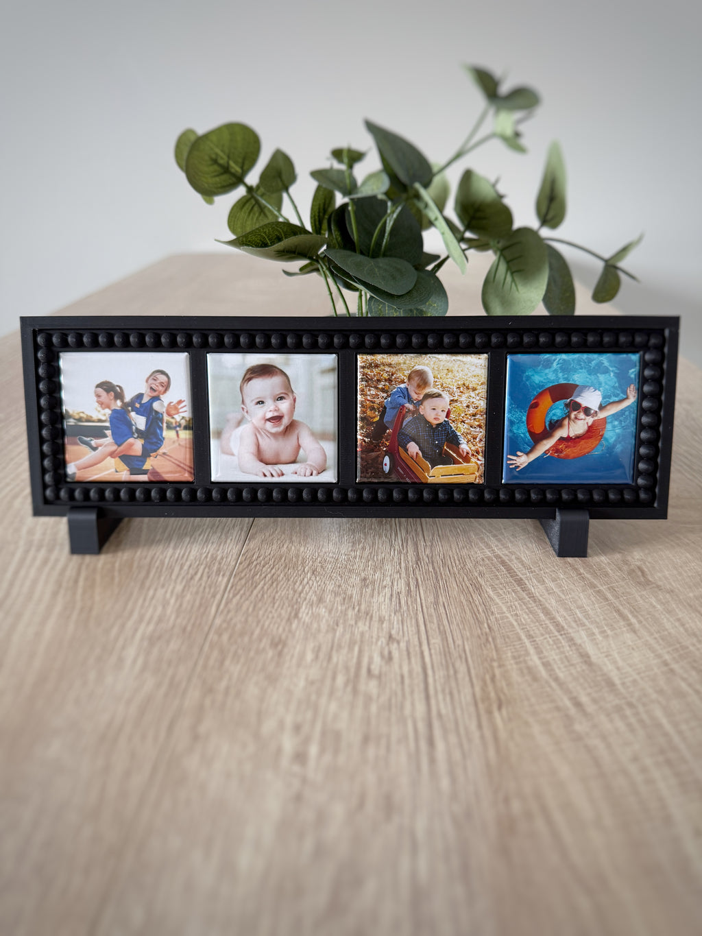 Complete Set - 4 Square Photo Magnets + Magnetic Frame