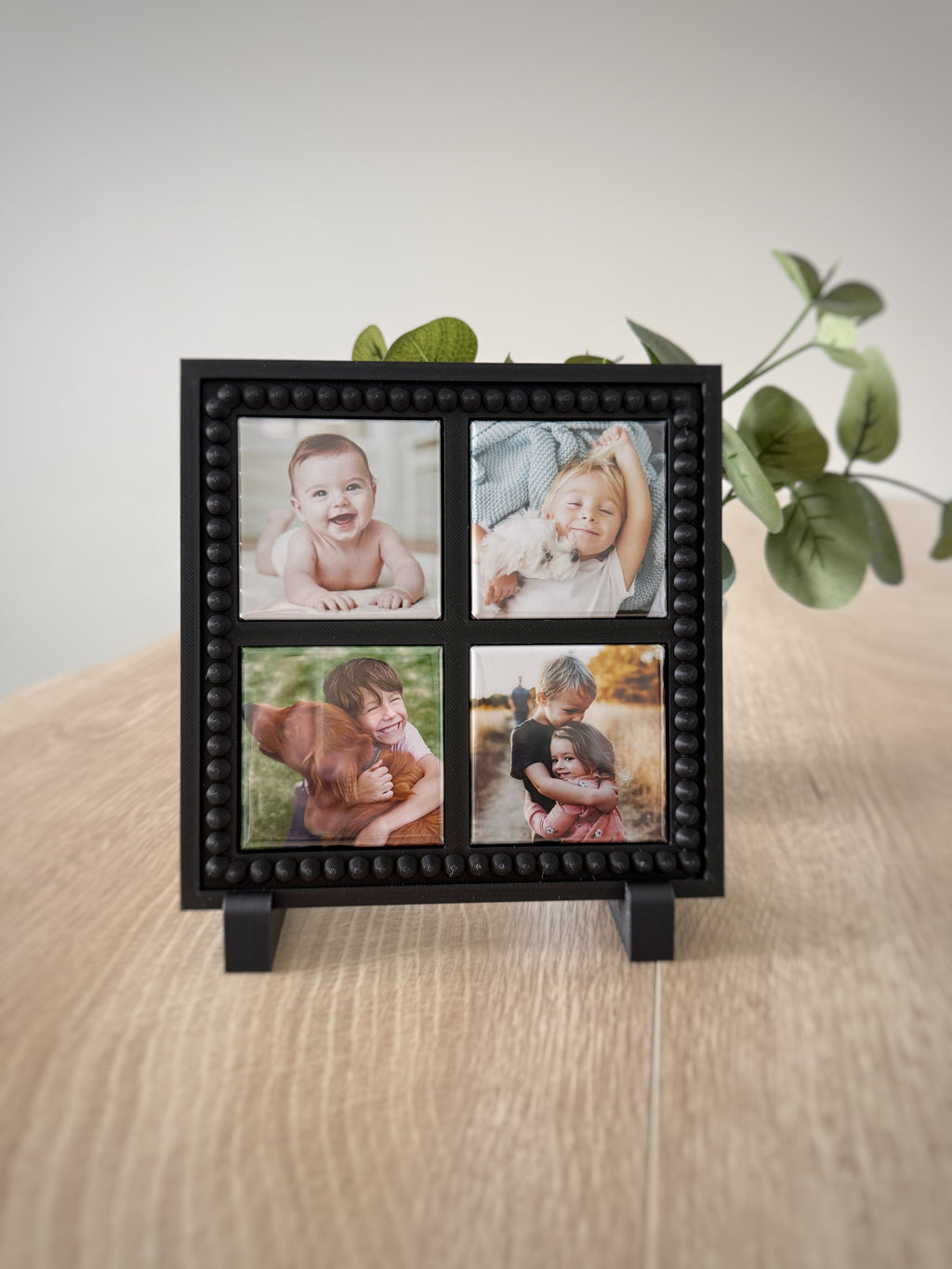 Complete Set - 4 Square Photo Magnets + Magnetic Frame