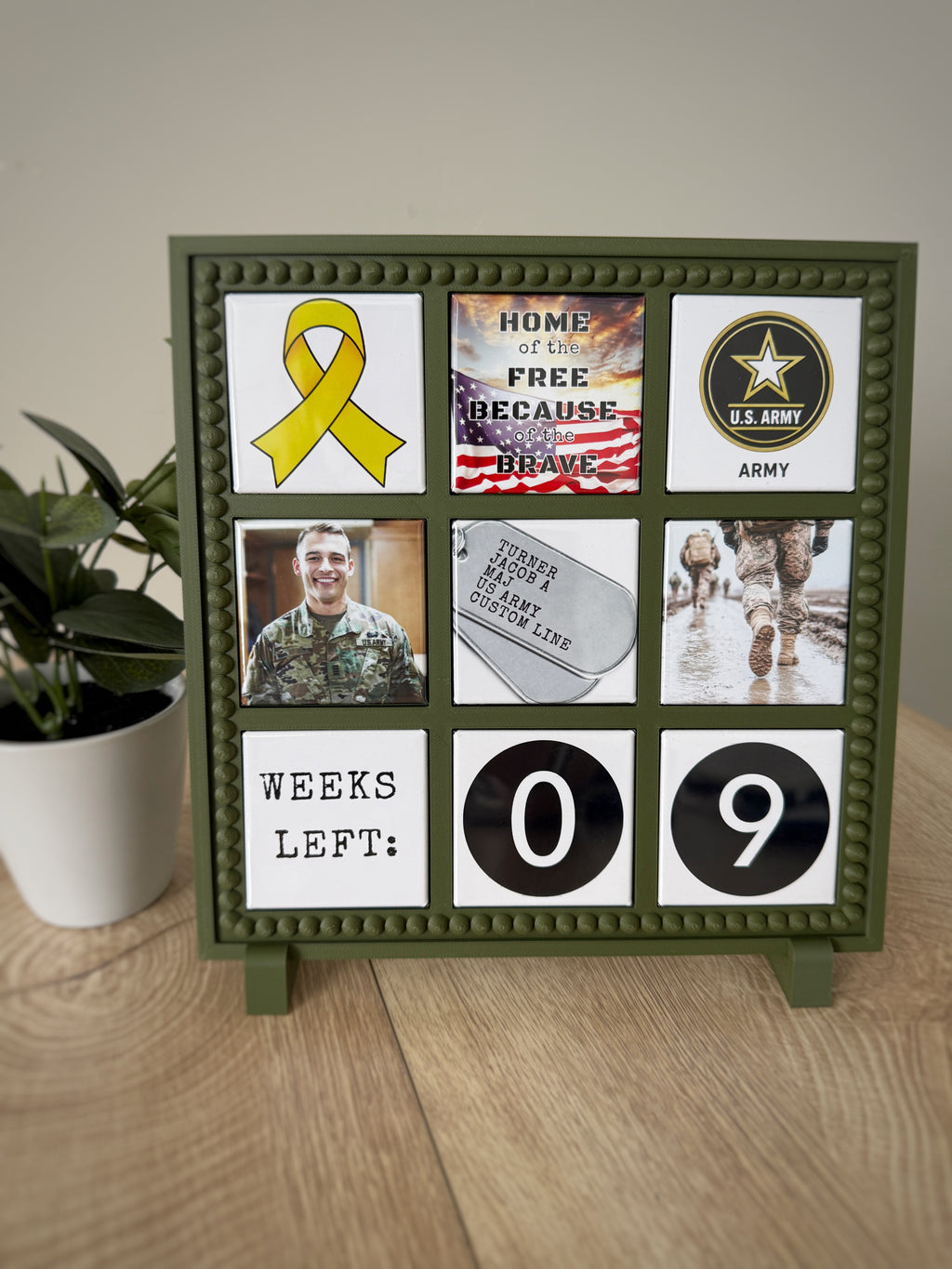 Military Deployment Countdown Frame with Number Magnets