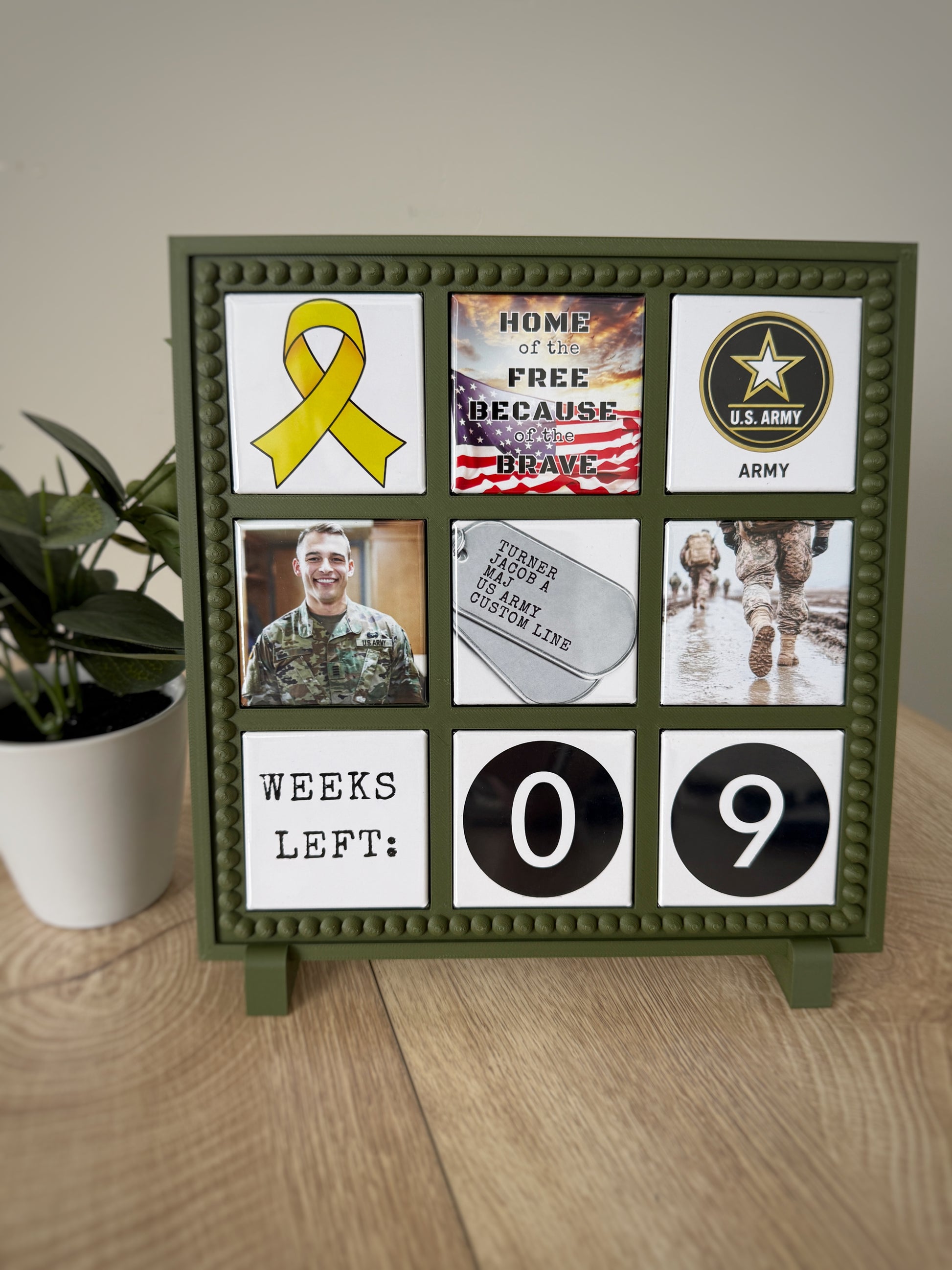 Military Deployment Countdown Frame with Number Magnets